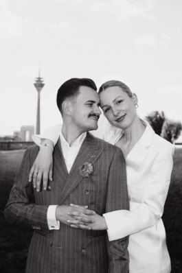  Hochzeitsfotograf Businessfotograf Fotograf Fotos Fotografie Düsseldorf Köln Moers Hochzeit Reportage Antrag Destination Wedding Event Veranstaltung Bewerbungsfotos Social Media Shooting