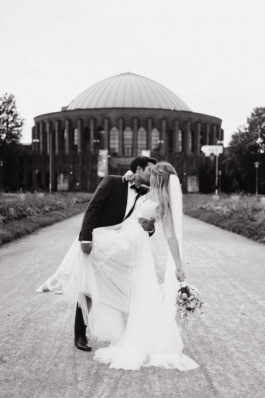  Hochzeitsfotograf Businessfotograf Fotograf Fotos Fotografie Düsseldorf Köln Moers Hochzeit Reportage Antrag Destination Wedding Event Veranstaltung Bewerbungsfotos Social Media Shooting