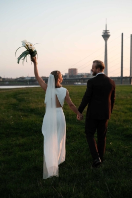 Hochzeitsfotograf Businessfotograf Fotograf Fotos Fotografie Düsseldorf Köln Moers Hochzeit Reportage Antrag Destination Wedding Event Veranstaltung Bewerbungsfotos Social Media Shooting